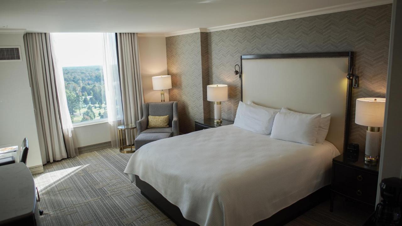 Grandover Resort & Spa, A Wyndham Grand Hotel Грийнсбъро Екстериор снимка